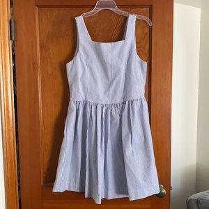 Seersucker dress with 6 buttons down the back!